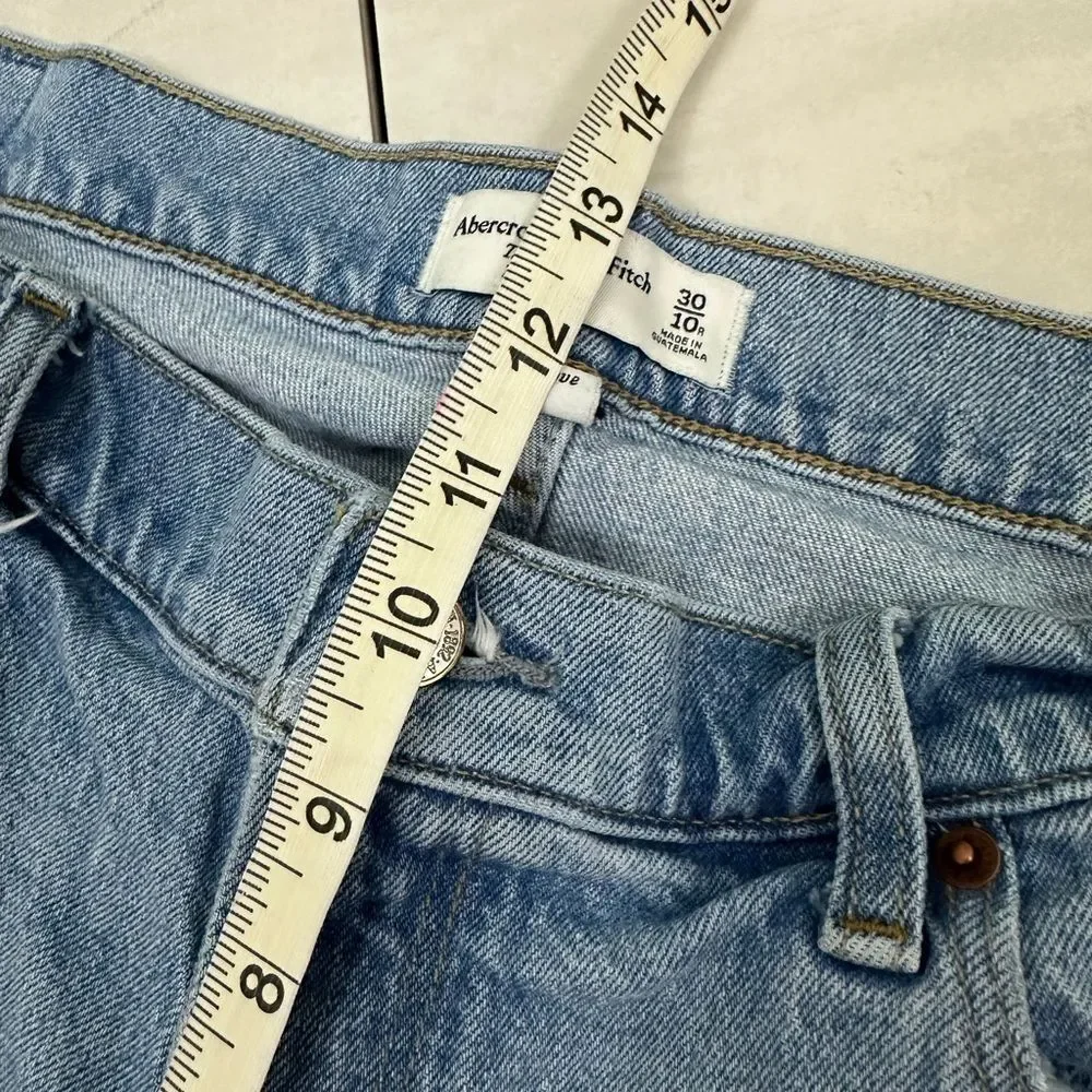 Abercrombie & Fitch The Baggy Low Rise Jeans Cuffed Hem Medium Wash - Picture 4 of 7